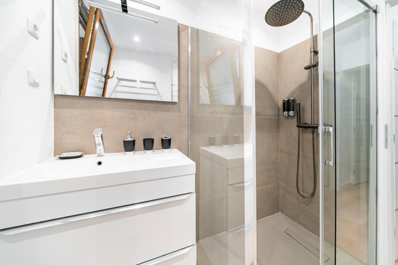 Appartement Neuf - Proche Mer Et Centre-Ville - Ac Menton Kültér fotó