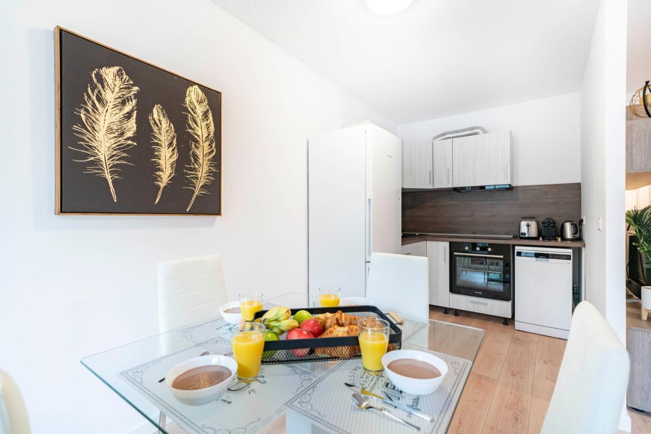 Appartement Neuf - Proche Mer Et Centre-Ville - Ac Menton Kültér fotó